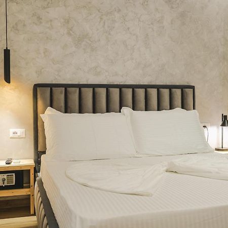Luxury Villa Alisja Sarande With Private Beach Екстер'єр фото