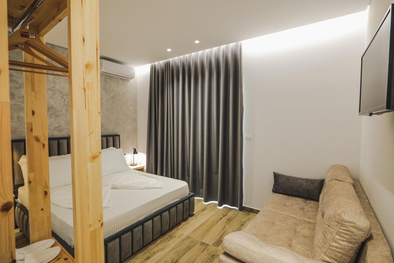 Luxury Villa Alisja Sarande With Private Beach Екстер'єр фото