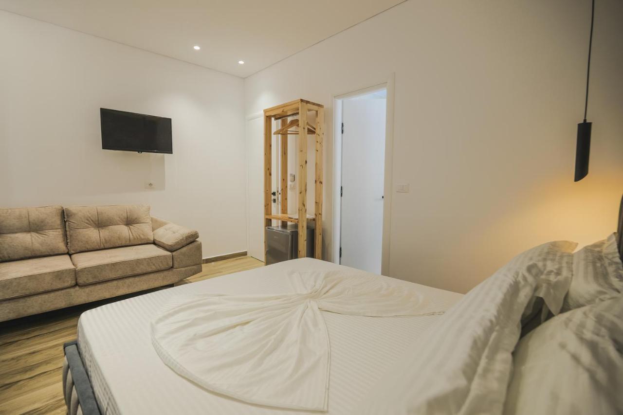 Luxury Villa Alisja Sarande With Private Beach Екстер'єр фото