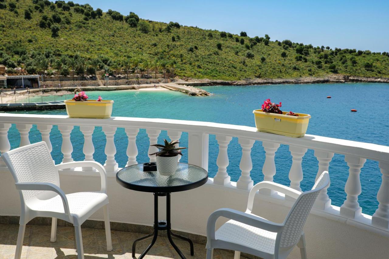 Luxury Villa Alisja Sarande With Private Beach Екстер'єр фото