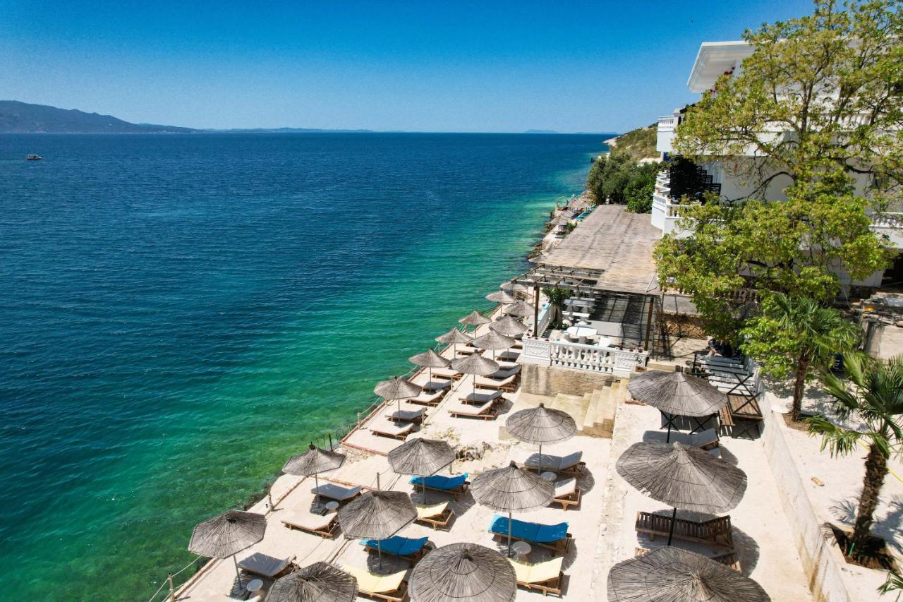 Luxury Villa Alisja Sarande With Private Beach Екстер'єр фото