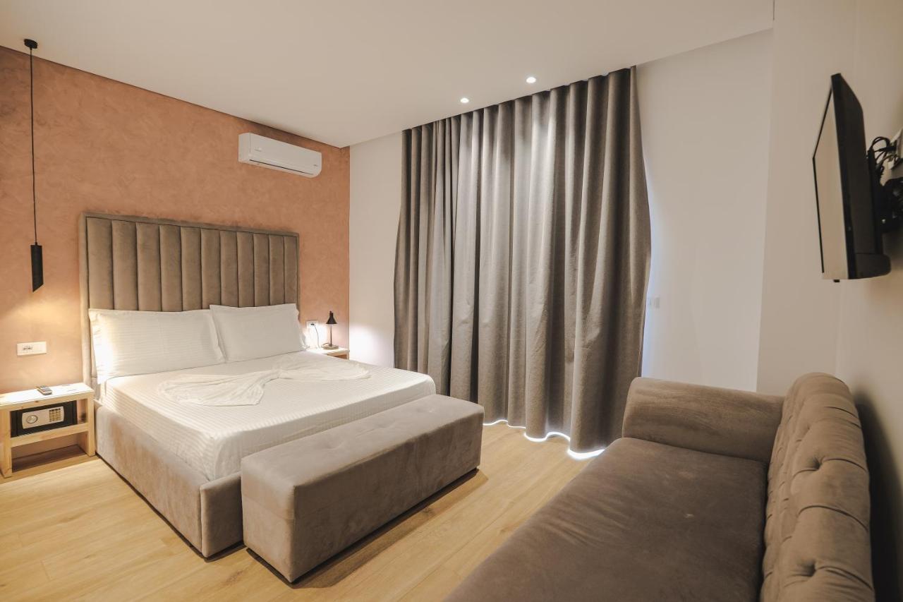 Luxury Villa Alisja Sarande With Private Beach Екстер'єр фото