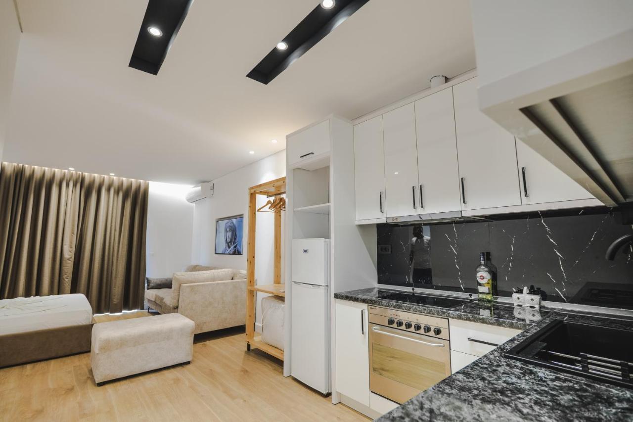Luxury Villa Alisja Sarande With Private Beach Екстер'єр фото