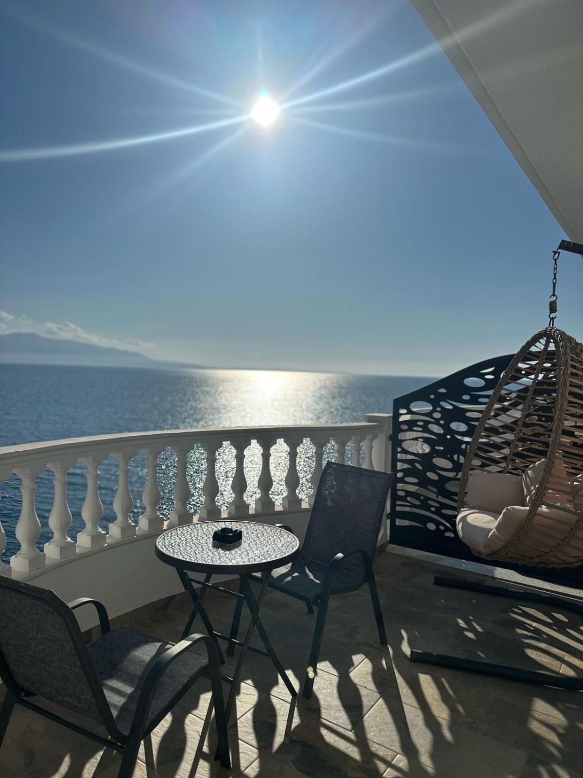 Luxury Villa Alisja Sarande With Private Beach Екстер'єр фото